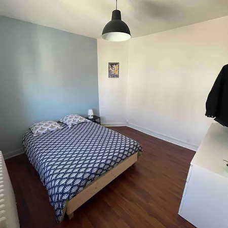 Chez Nicolas Wifi Free Parking